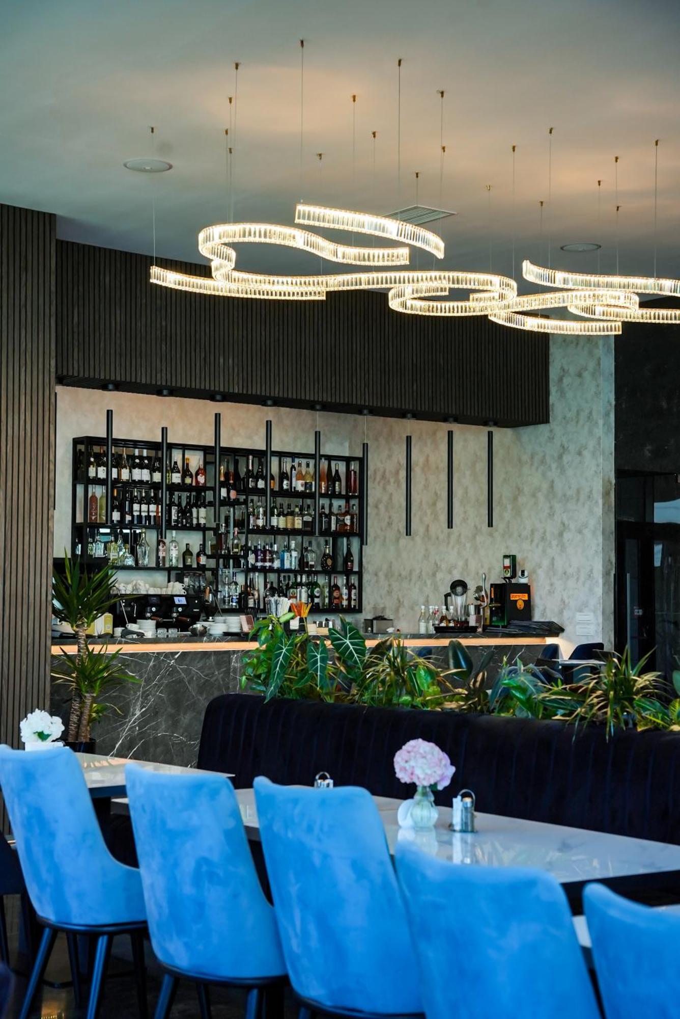 Panoramic Mamaia Hotel Екстериор снимка